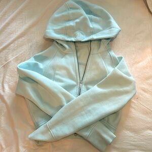 Lululemon XS scuba cropped hoodie
